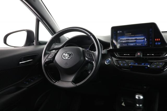 Toyota C-Hr image 9