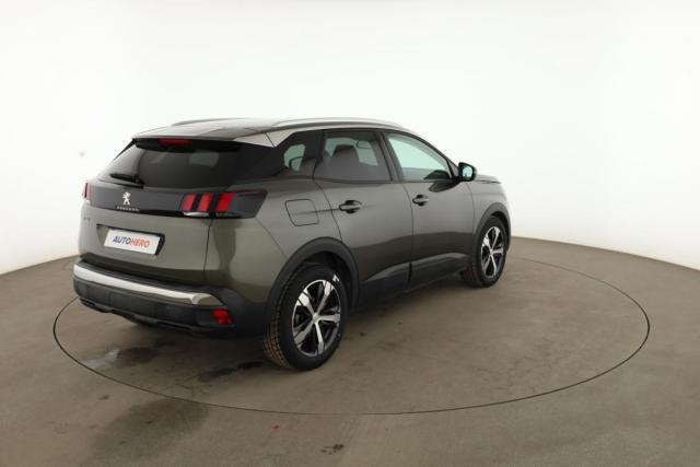 Peugeot 3008 image 3