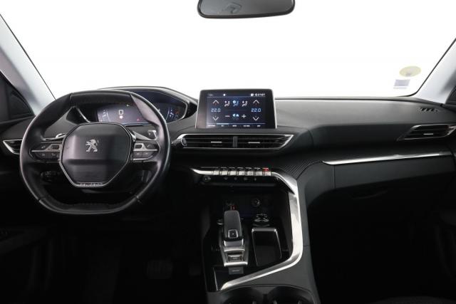 Peugeot 3008 image 1