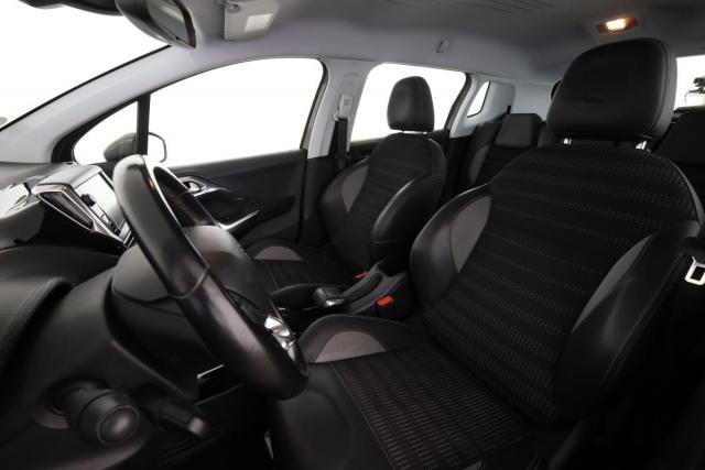 Peugeot 2008 image 4