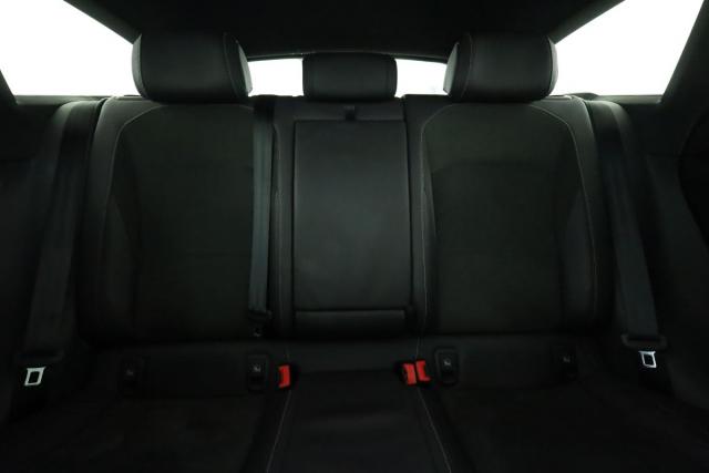 Volkswagen Arteon image 6