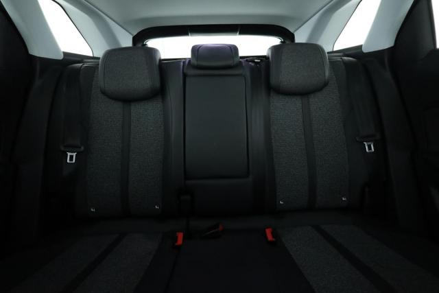 Peugeot 3008 image 3