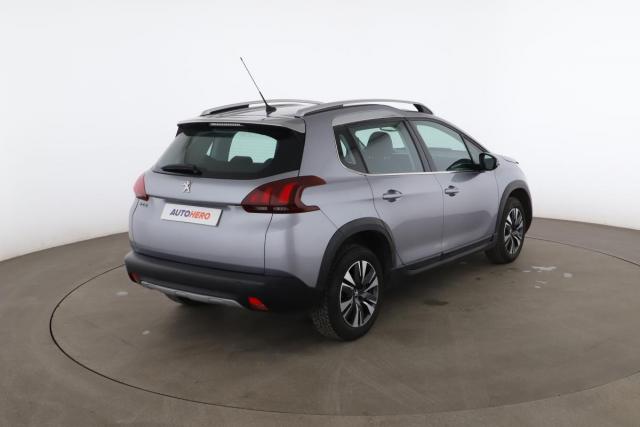 Peugeot 2008 image 1