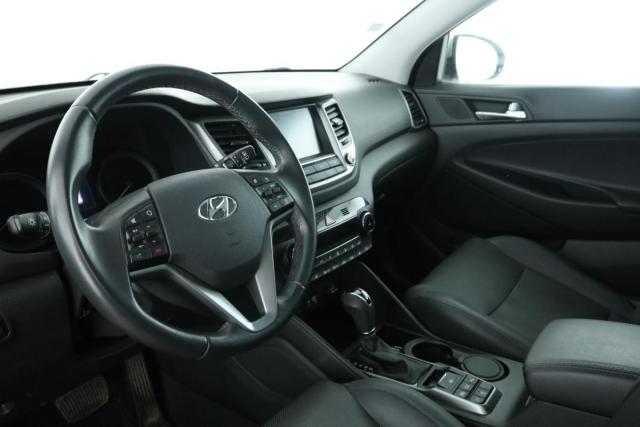 Hyundai Tucson image 9