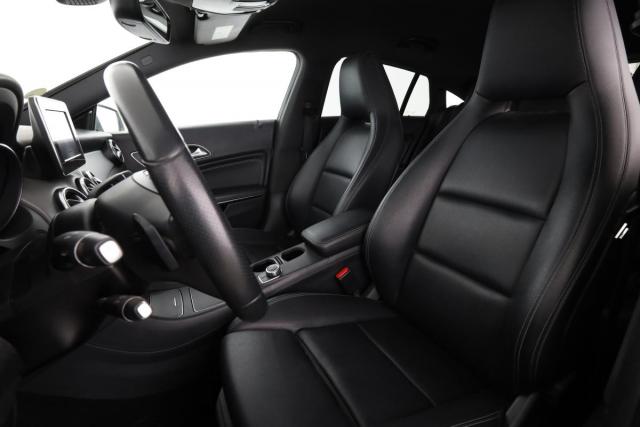 Mercedes Benz Cla Shooting Brake image 6