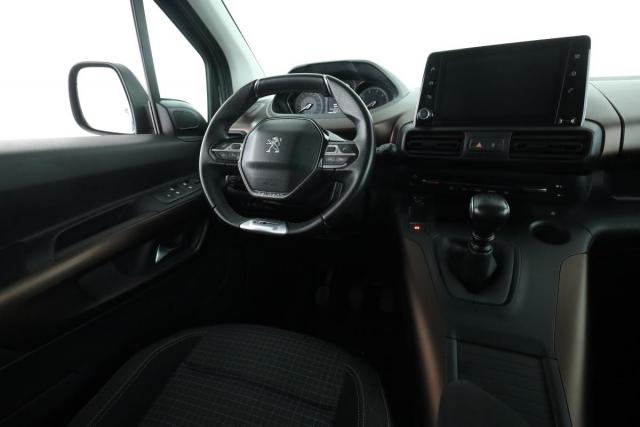 Peugeot Rifter image 3
