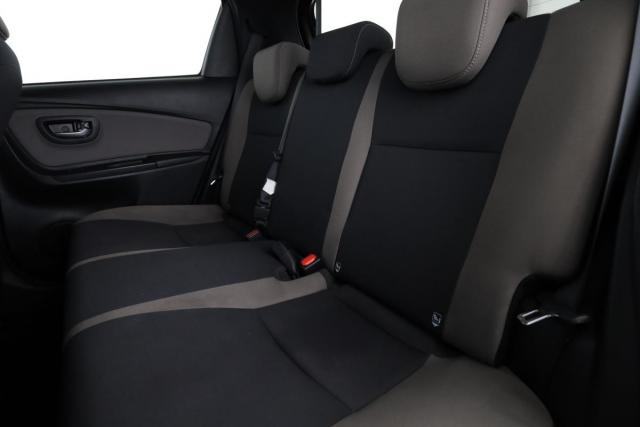 Toyota Yaris image 7