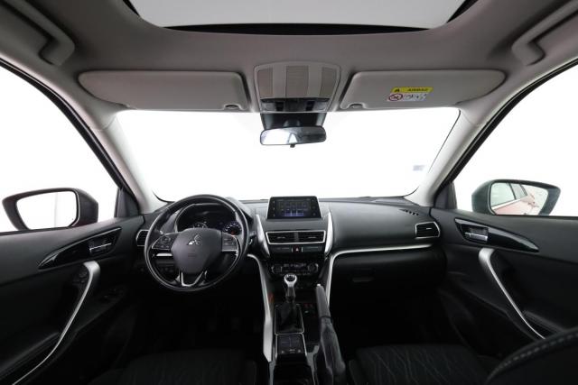 Mitsubishi Eclipse Cross image 2