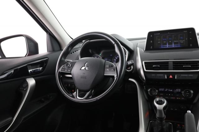 Mitsubishi Eclipse Cross image 5