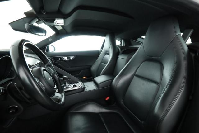 Jaguar F-Type image 5
