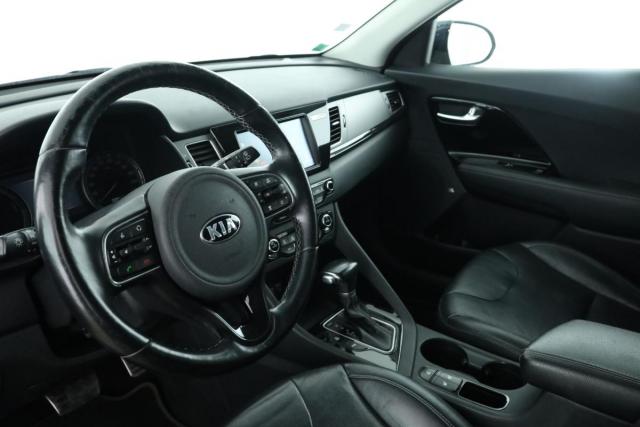 Kia Niro image 5