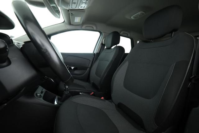 Renault Captur image 6