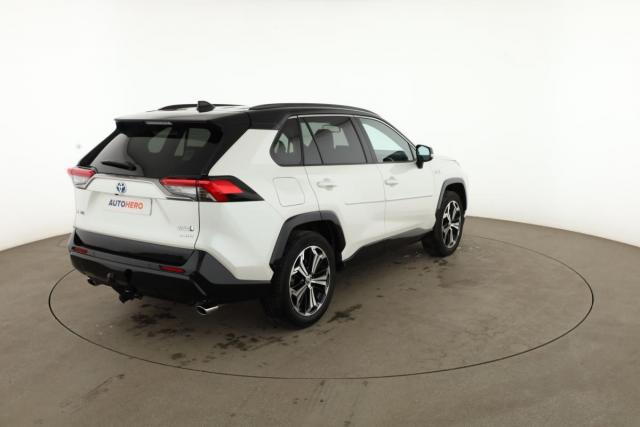 Toyota Rav4 image 3