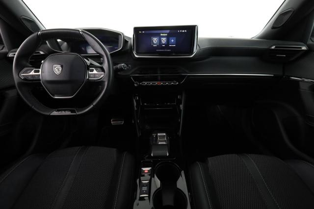 Peugeot 2008 image 6