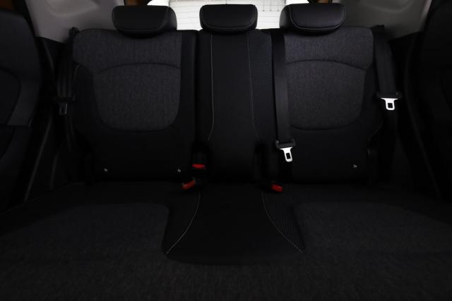 Renault Captur image 2