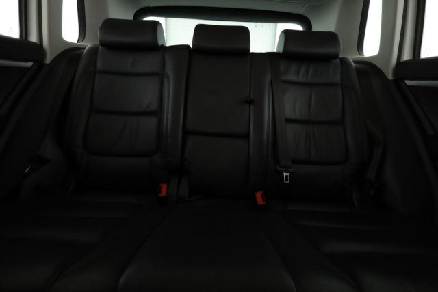 Volkswagen Tiguan image 8