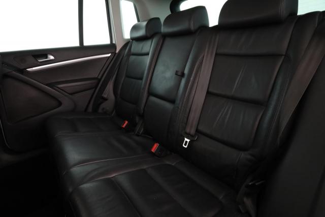 Volkswagen Tiguan image 9