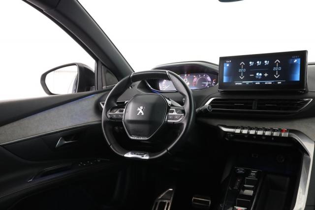 Peugeot 5008 image 4