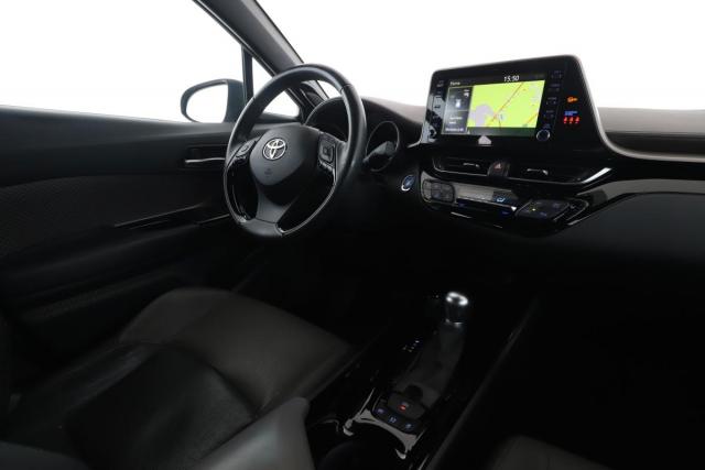 Toyota C-Hr image 5