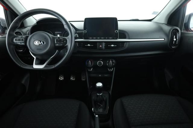 Kia Picanto image 6