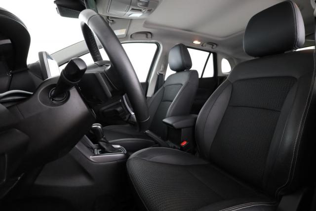 Suzuki S-Cross image 1