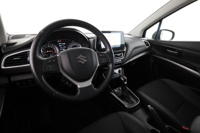 Suzuki S-Cross image 5