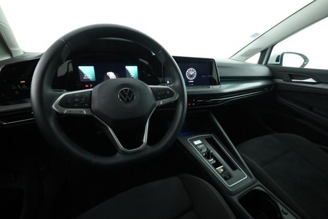 Volkswagen Golf image 8