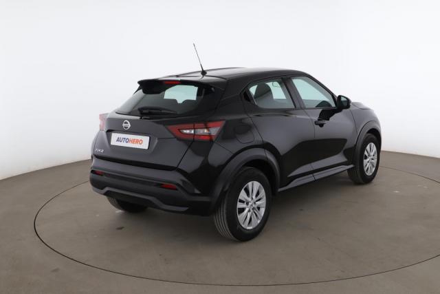 Nissan Juke image 4