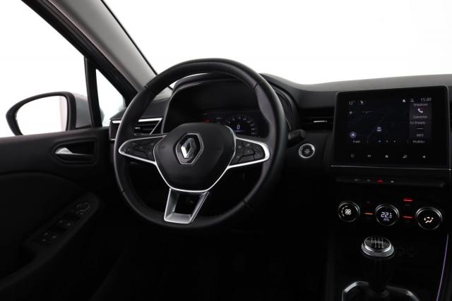 Renault Clio image 2