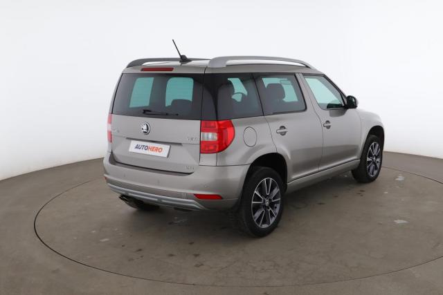 Skoda Yeti image 8