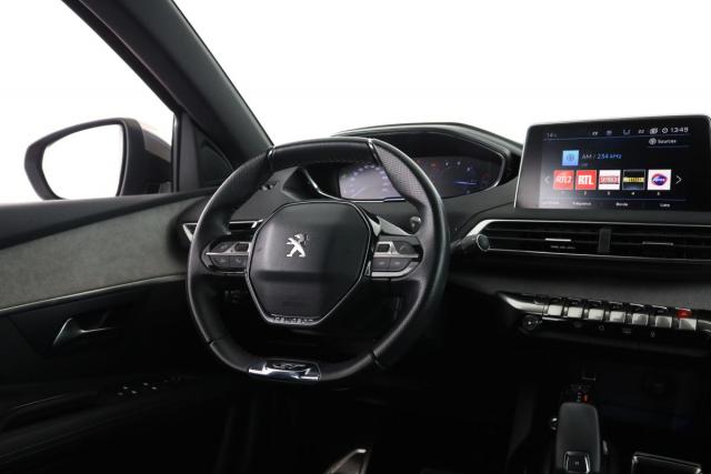 Peugeot 3008 image 8