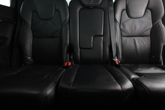 Volvo Xc90 image 2
