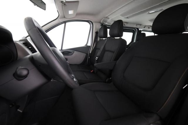 Renault Trafic image 1