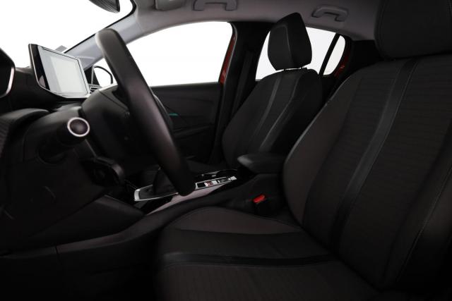 Peugeot 208 image 3