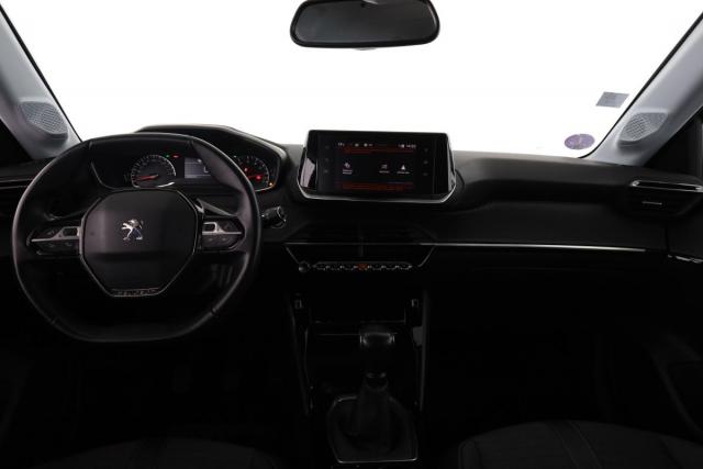 Peugeot 208 image 7