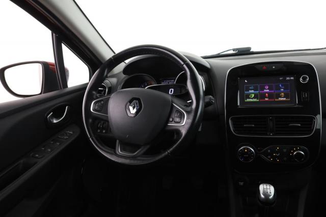 Renault Clio Estate image 5