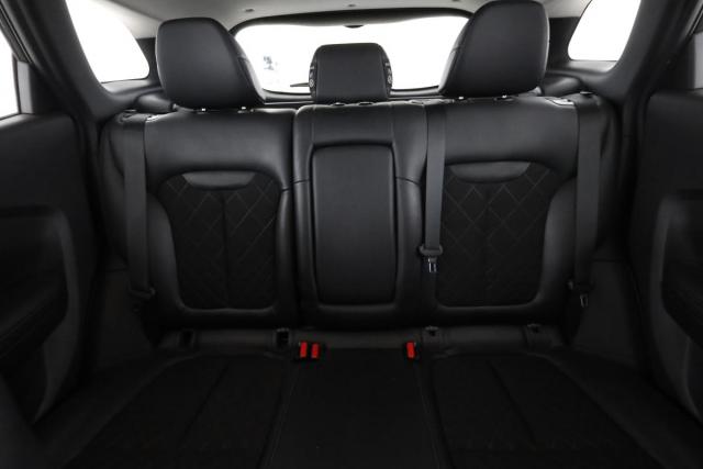 Renault Kadjar image 2