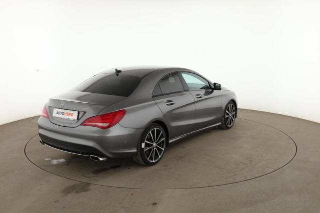 Mercedes Benz Cla image 6
