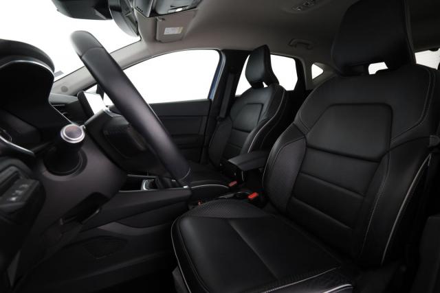 Renault Captur image 9