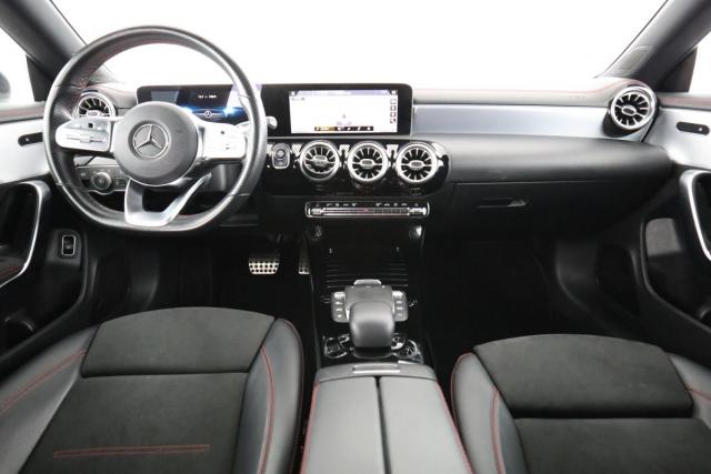 Mercedes Benz Cla Shooting Brake image 1