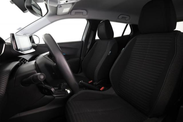 Peugeot 2008 image 1