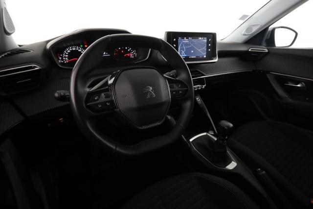 Peugeot 2008 image 3