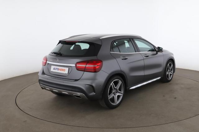 Mercedes Benz Gla image 4