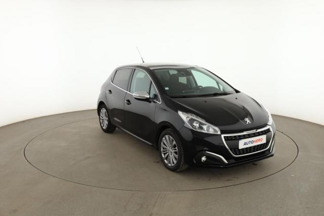 Peugeot 208 image 2