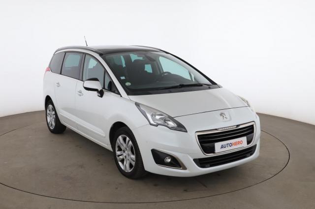 Peugeot 5008 image 4