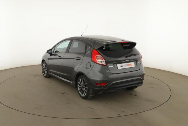 Ford Fiesta image 2