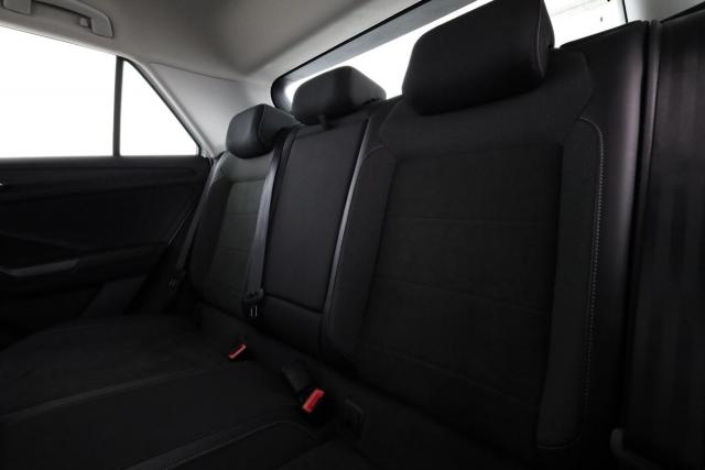 Volkswagen T-Roc image 5