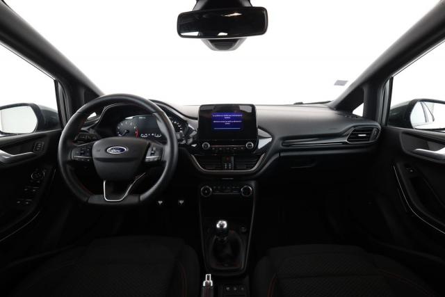Ford Fiesta image 3
