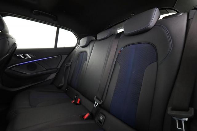 Bmw Série 1 image 1