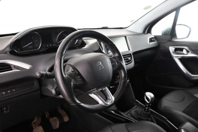 Peugeot 2008 image 4
